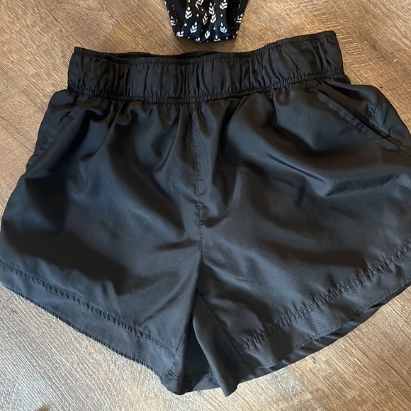 Two Piece Swim Suit, Med, bonus pairBlack, Sml athletic Shorts.M. Padded Top - Picture 3 of 7